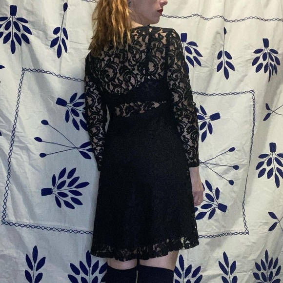 Kimchi Blue black lace dress mesh mini long sleeves v neck cleavage floral - Picture 3 of 5